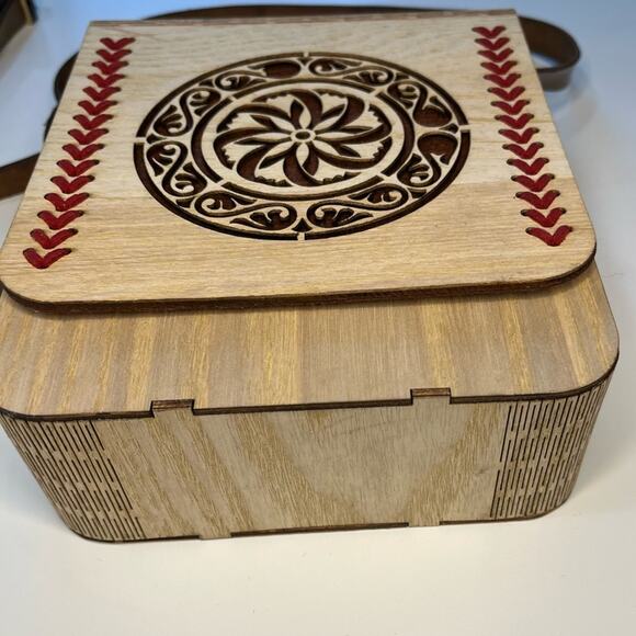 Wooden Handmade Bag Purse - Picture 16 of 16